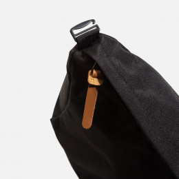 Косметичка дорожная XS01, черная